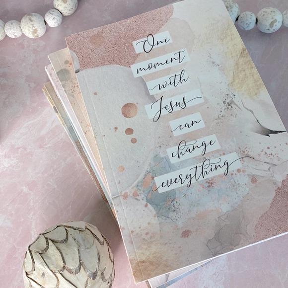 ONE MOMENT WITH JESUS CAN CHANGE EVERYTHING Inspirational Christian notebook - Picture 4 of 6